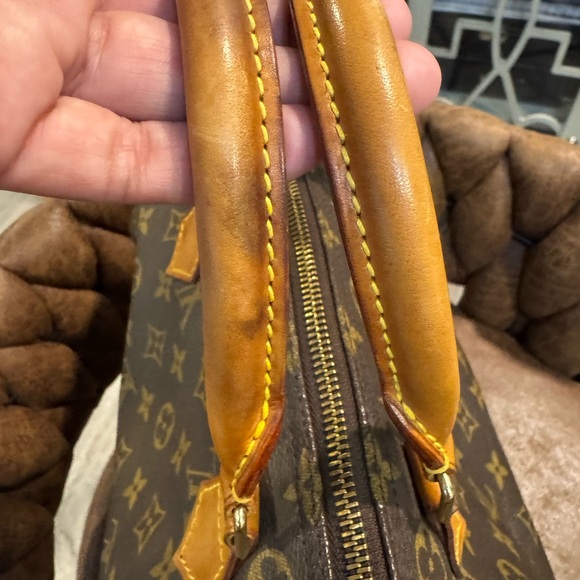 Authentic Louis vuitton speedy 30 monogram - Picture 3 of 16